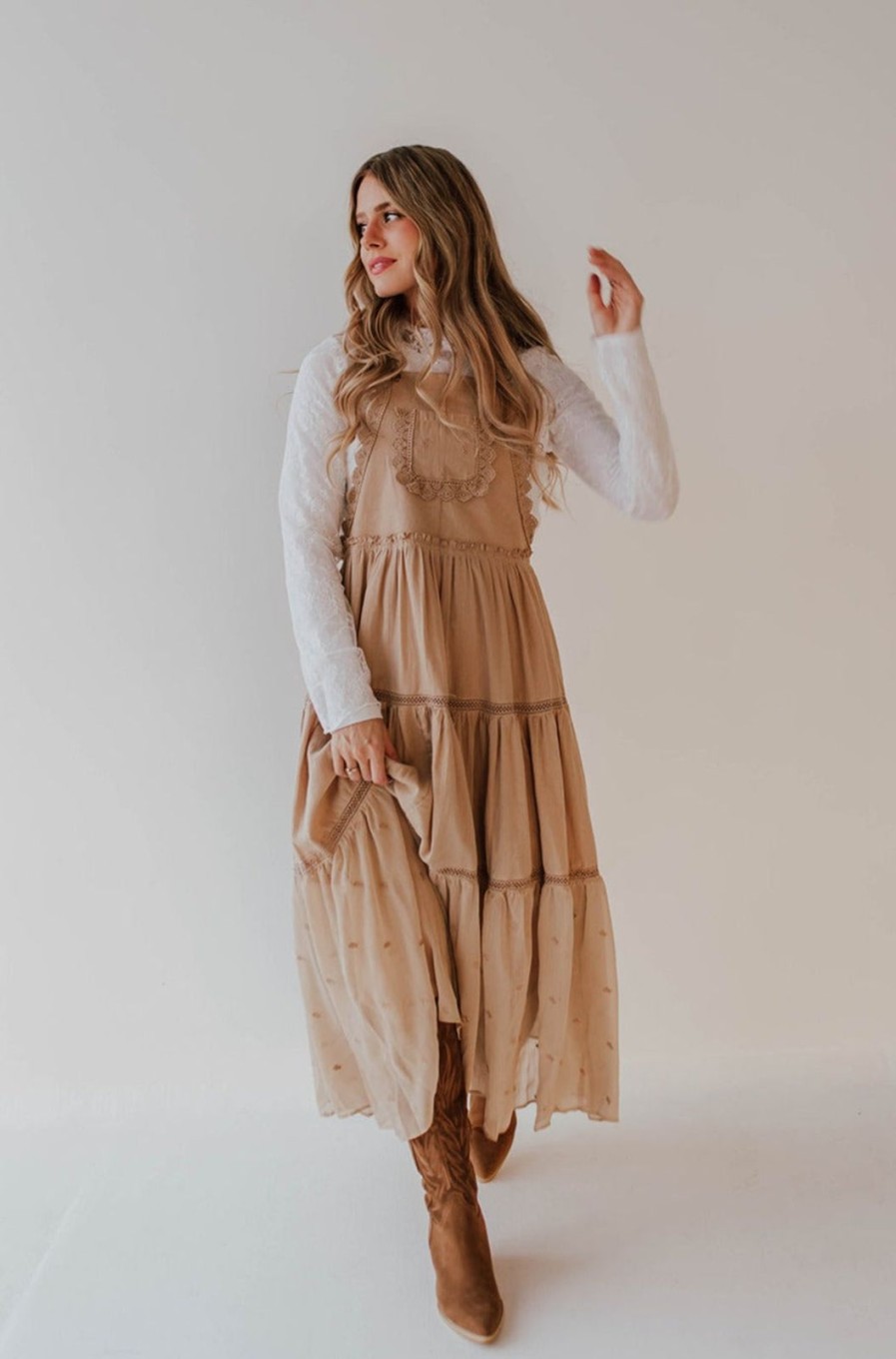 Women Pink Desert Dresses | The Emilie Lace Skirtall In Khaki