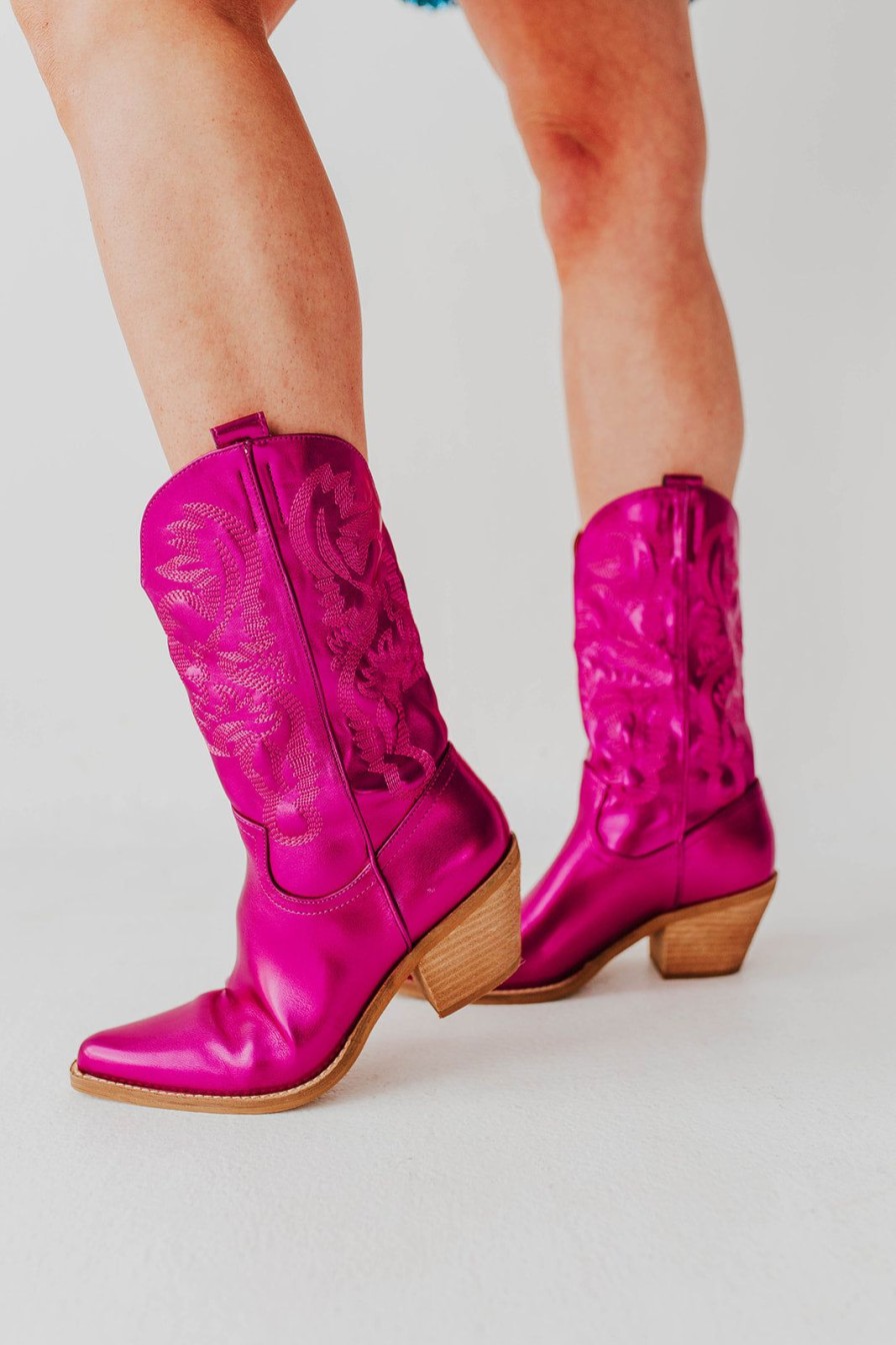 Women Pink Desert | The Fearless Metallic Western Boots In Magenta