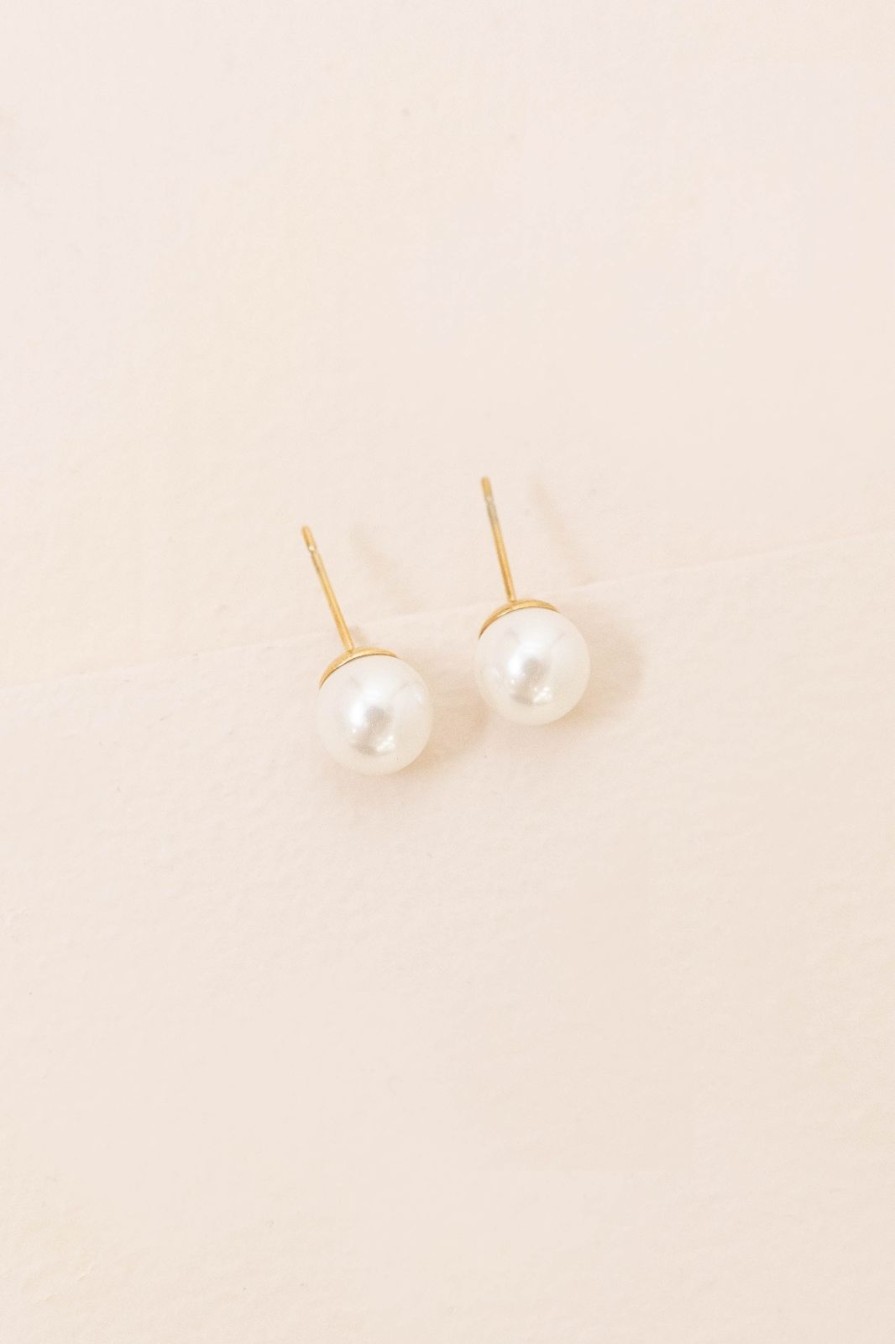 Women Pink Desert | The Dainty Pearl Studs