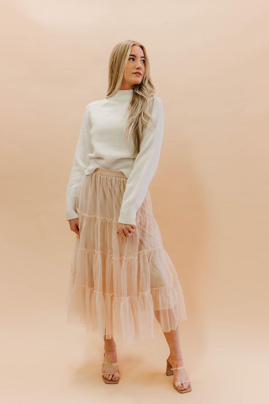 Women Pink Desert Bottoms | The Melinda Mesh Tiered Skirt In Blush